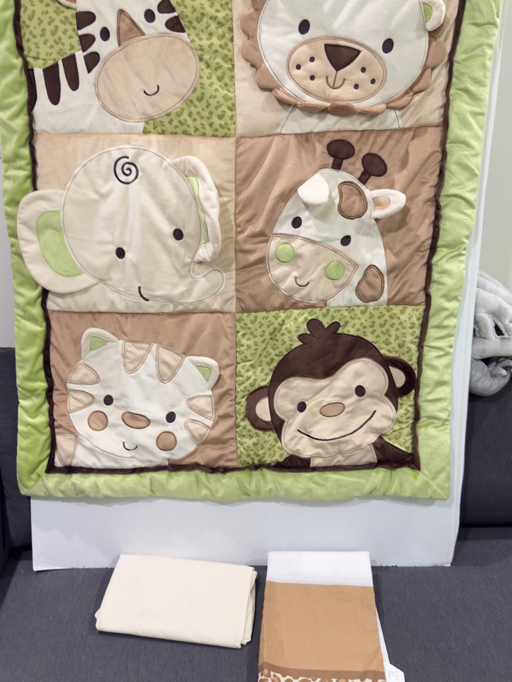 3D Neutral Safari Animals Patchwork Baby Crib bedding set - New see Details